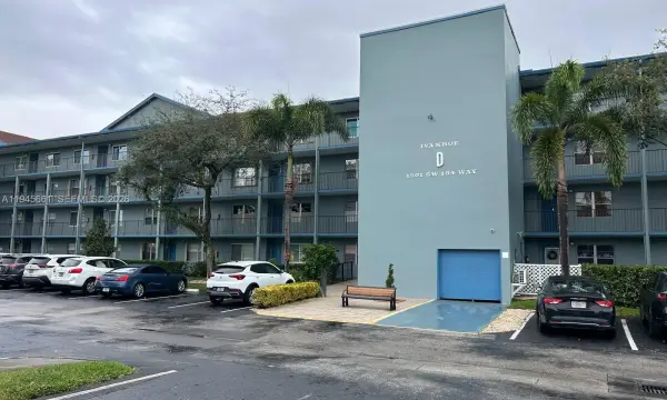 1501 SW 134th Way 206d, Pembroke Pines, FL 33027