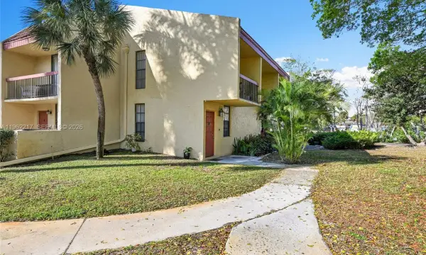 781 SE 1st Way 79, Deerfield Beach, FL 33441