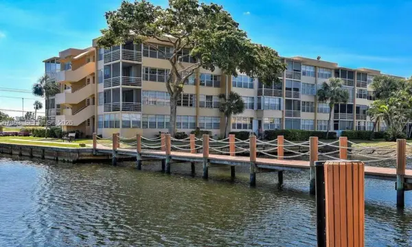 2781 Taft Street 303, Hollywood, FL 33020