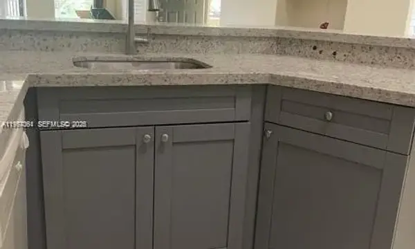 9999 Summerbreeze Drive 1105, Sunrise, FL 33322