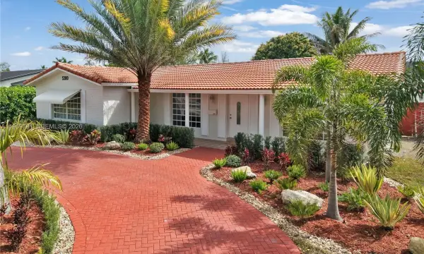 5300 Grant Street, Hollywood, FL 33021
