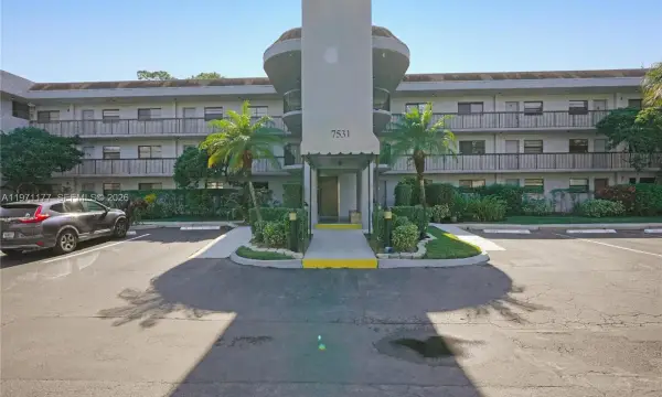 7531 NW 79th Avenue 205, Tamarac, FL 33321