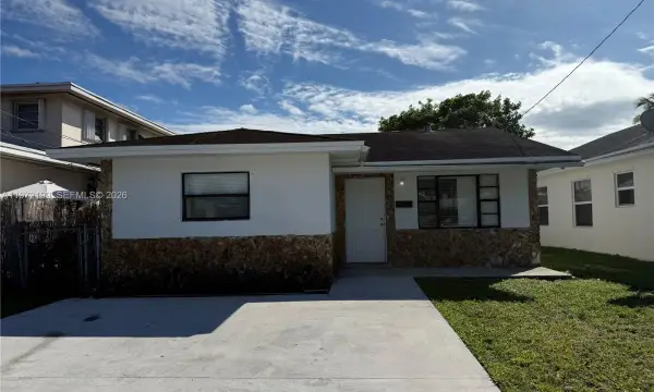 709 NW 6th Street, Hallandale Beach, FL 33009