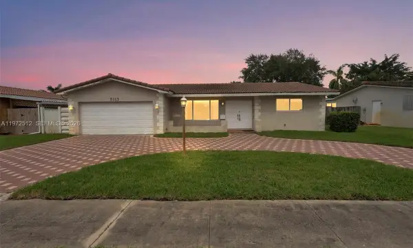 5113 Mckinley Street, Hollywood, FL 33021