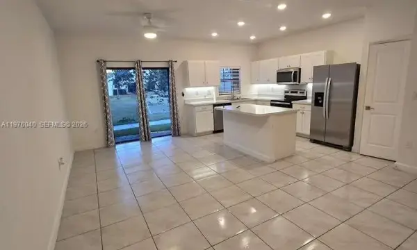 6220 NW 19th Street, Sunrise, FL 33313