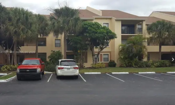 9999 Summerbreeze Drive 420, Sunrise, FL 33322