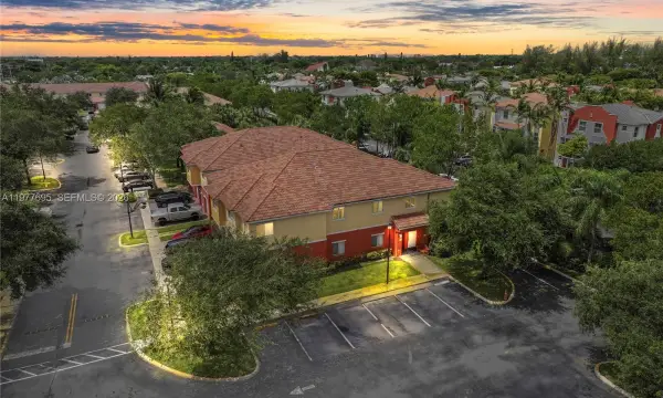 3335 Palomino Drive 3233, Davie, FL 33024