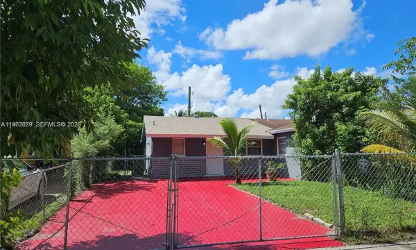 2121 NW 26th Avenue, Fort Lauderdale, FL 33311