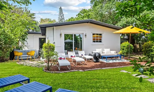 2860 SW 13th Court, Fort Lauderdale, FL 33312