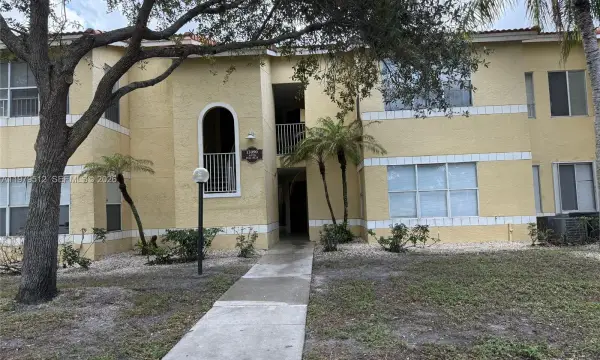 13090 Vista Isles Drive 126, Sunrise, FL 33325