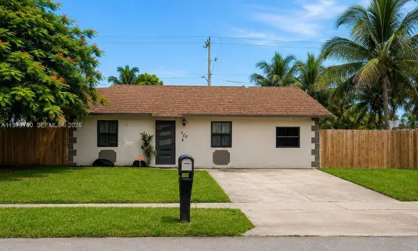 720 SW 81 Terrace, North Lauderdale, FL 33068