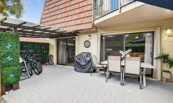 8181 Boca Rio Drive 8181, Boca Raton, FL 33433