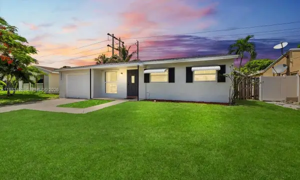 7371 SW 1st Street, Margate, FL 33068