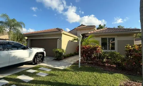 13154 NW 11th Street, Pembroke Pines, FL 33028