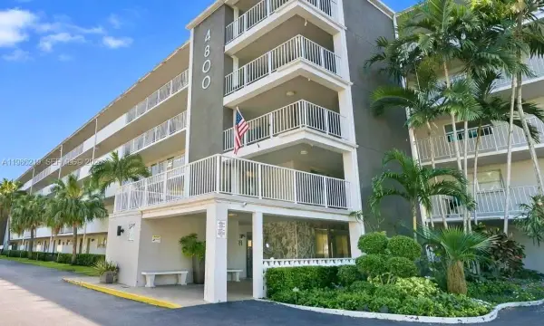 4800 Hillcrest Ln 408 408, Hollywood, FL 33021