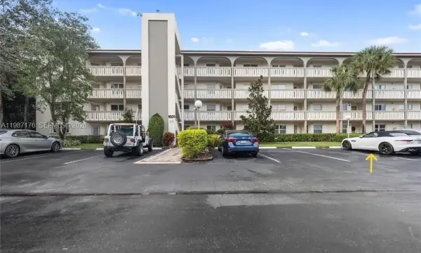 1501 Cayman Way, Unit A4, Coconut Creek, FL, 33066