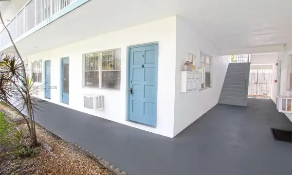 1836 Arthur Street 9, Hollywood, FL 33020