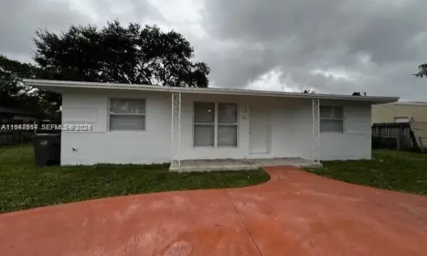 3811 SW 31st Court, West Park, FL 33023