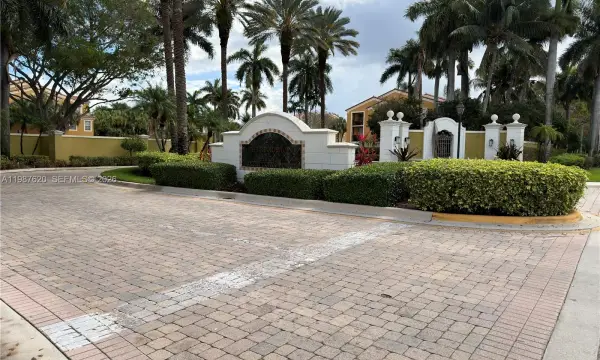 2351 W Preserve Way 104, Miramar, FL 33025