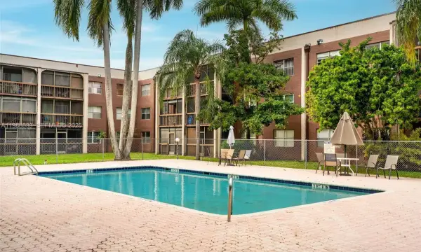 7000 Nova Drive 105e, Davie, FL 33317