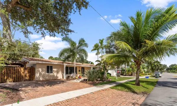 1111 SW 5th Street, Boca Raton, FL 33486