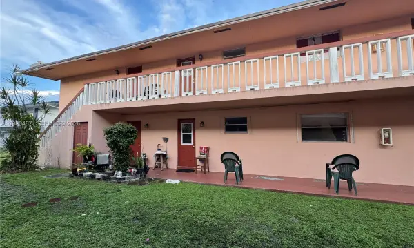 7471 SW 10th Court 102d, North Lauderdale, FL 33068
