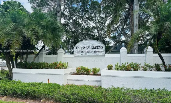 481 SW 113th Way 481, Pembroke Pines, FL 33025