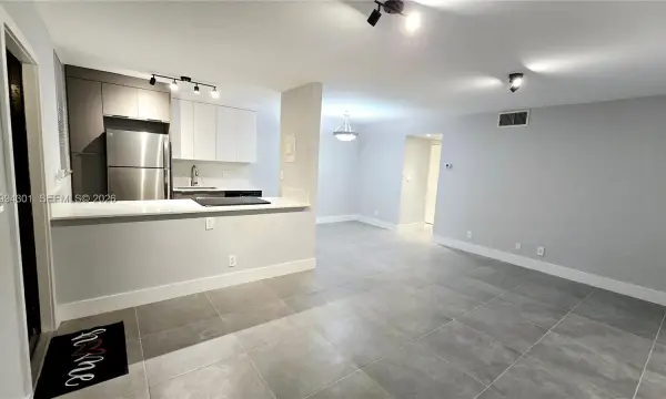 1811 Jefferson Street 202, Hollywood, FL 33020