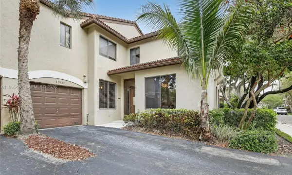 10517 NW 10th Street B131, Plantation, FL 33322