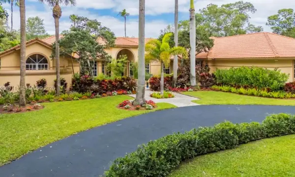 5328 E Leitner Drive, Coral Springs, FL 33067