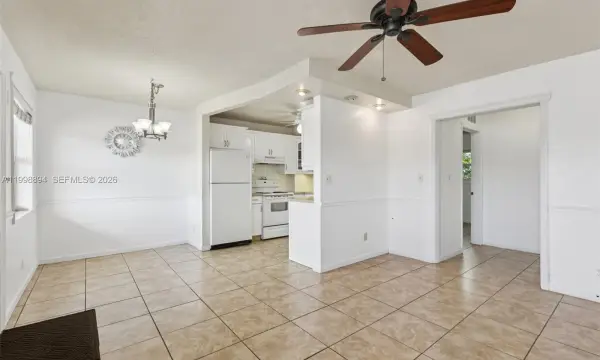22 SE 3rd Terrace 18, Dania Beach, FL 33004