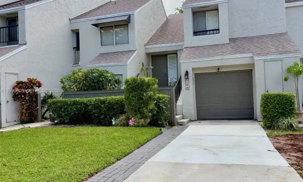 6728 Boca Pines Trail B, Boca Raton, FL 33433