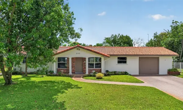 292 SW 52nd Avenue, Plantation, FL 33317