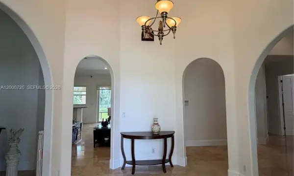 4810 SW 198th Terrace, Southwest Ranches, FL 33332