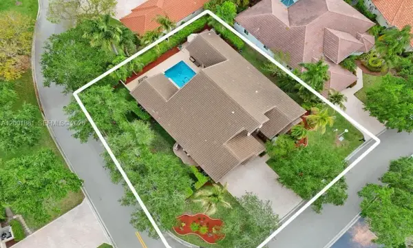 9921 NW 60th Place, Parkland, FL 33076
