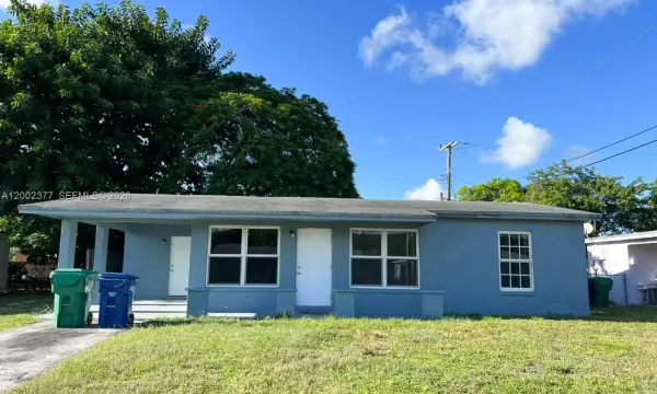 3461 NW 17th Street, Lauderhill, FL 33311