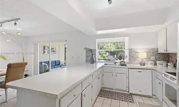 4309 Coral Springs Drive 2g, Coral Springs, FL 33065