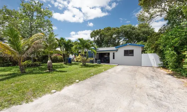 2630 Everglades Drive, Miramar, FL 33023