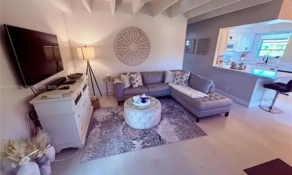 115 S C Street 101, Lake Worth, FL 33460