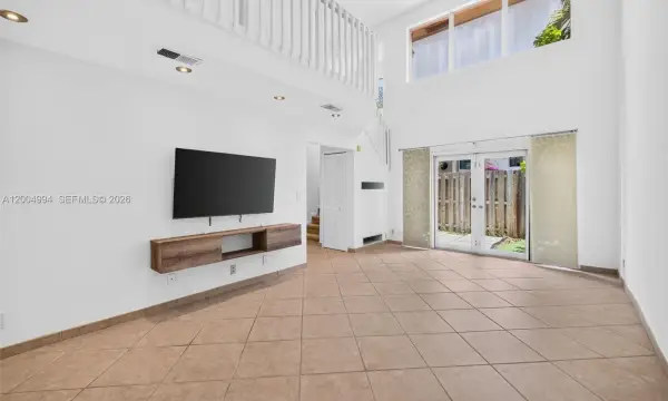 341 City View Drive, Fort Lauderdale, FL 33311