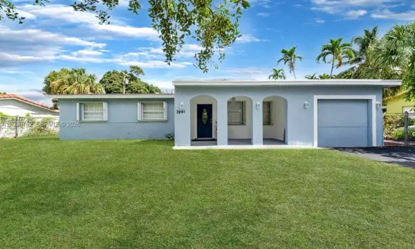 3841 NW 7th Place, Lauderhill, FL 33311