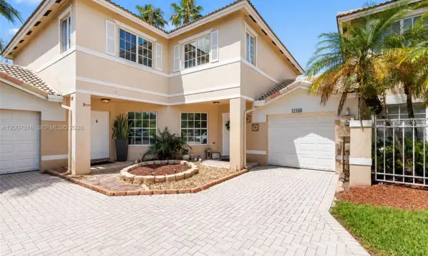 17086 NW 22nd Street, Pembroke Pines, FL 33028