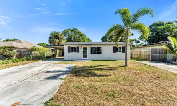 311 NW 12th Avenue, Delray Beach, FL 33444