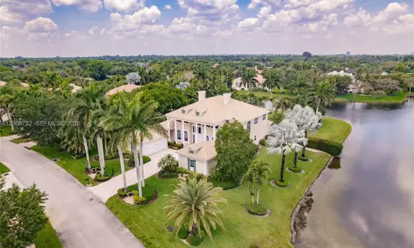 12735 Stonebrook Drive, Davie, FL 33330