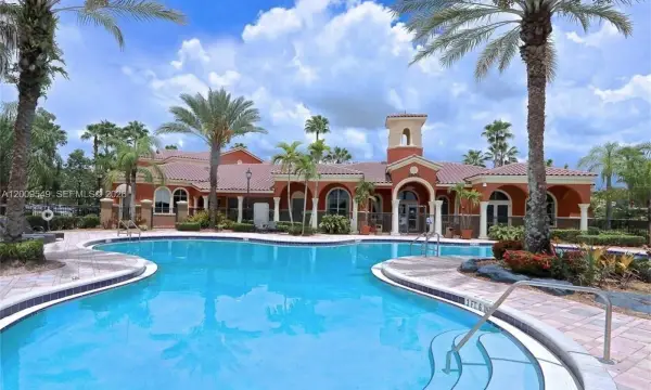 4404 SW 160th Avenue 832, Miramar, FL 33027