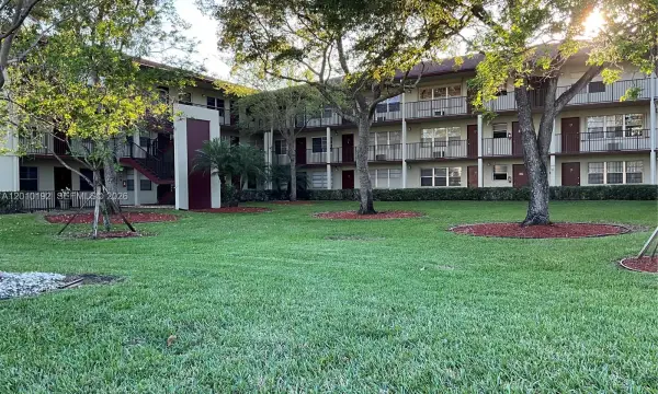 150 SW 134th Way 304r, Pembroke Pines, FL 33027