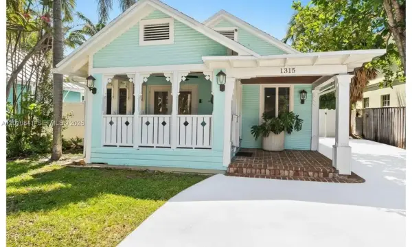 1315 NE 5th Terrace, Fort Lauderdale, FL 33304