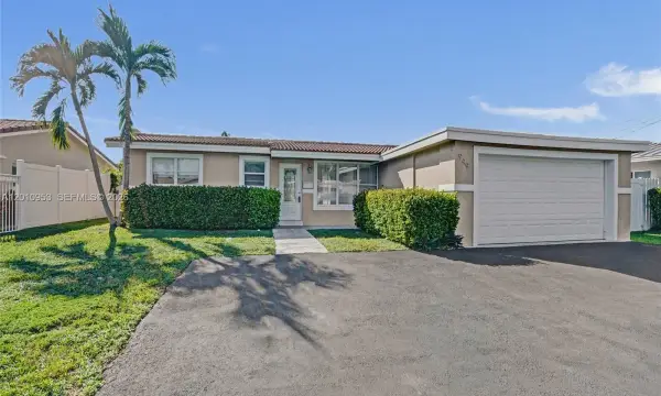 949 SE 10th Court, Pompano Beach, FL 33060