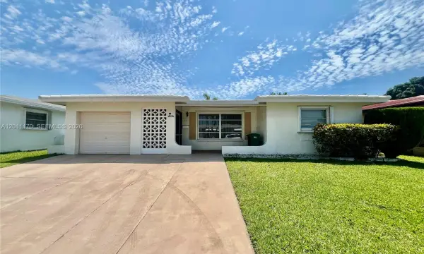4402 NW 43rd Terrace, Tamarac, FL 33319