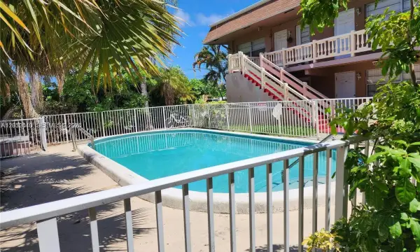 241 SE 9th Avenue 103, Pompano Beach, FL 33060
